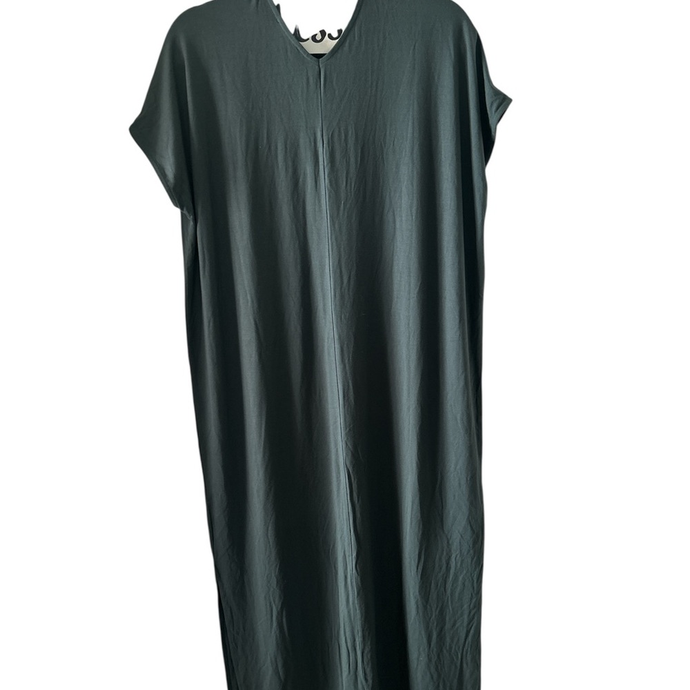 Lilla P Deep Green V-Neck Dress - Picture 2 of 4